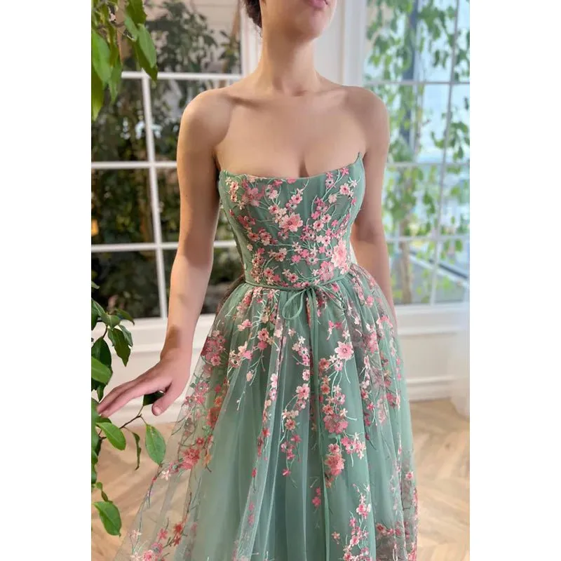 A-Line Strapless Appliqued Tulle Midi Length Prom Evening Dress