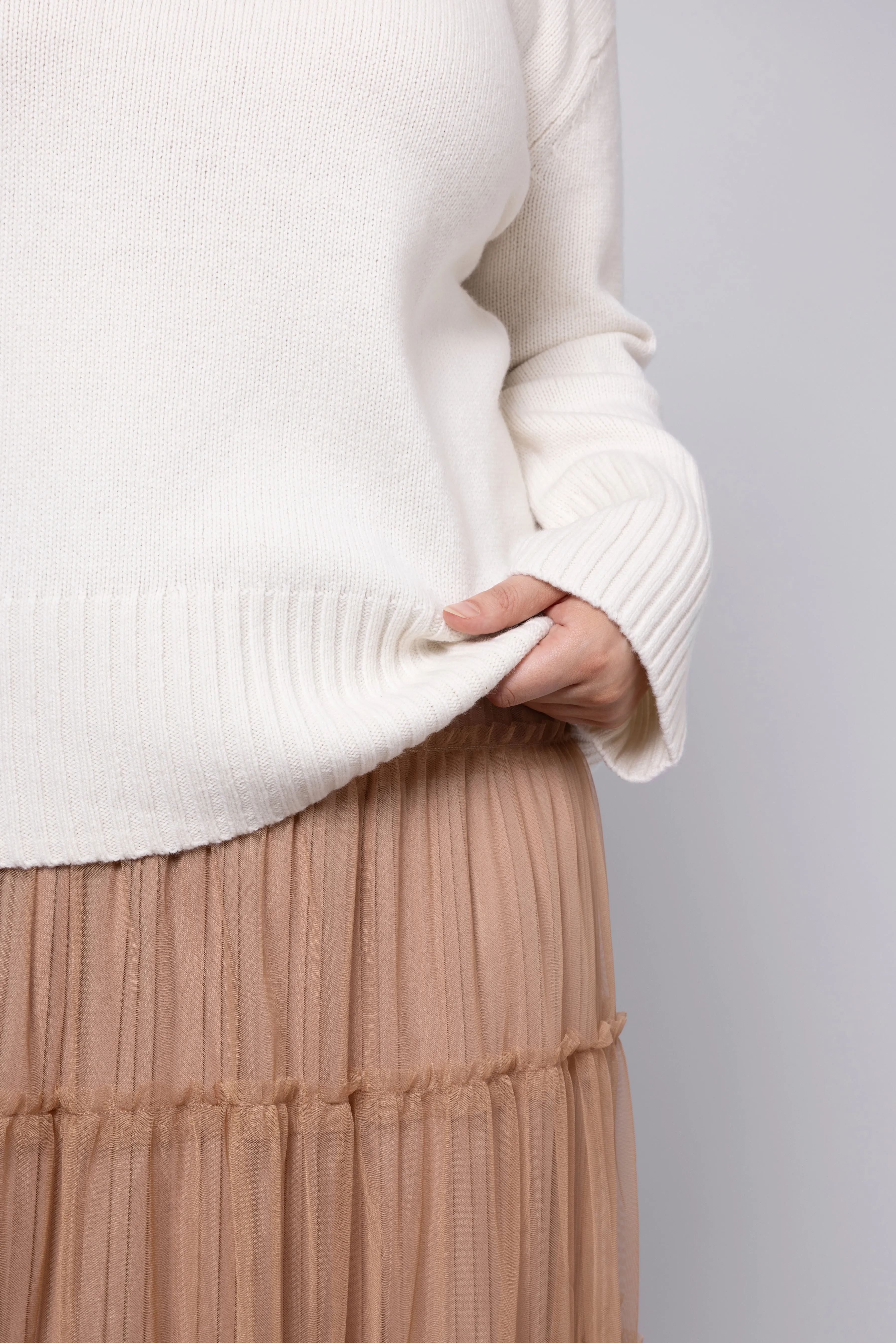 Belle Funnel Neck Jumper (Ivory)