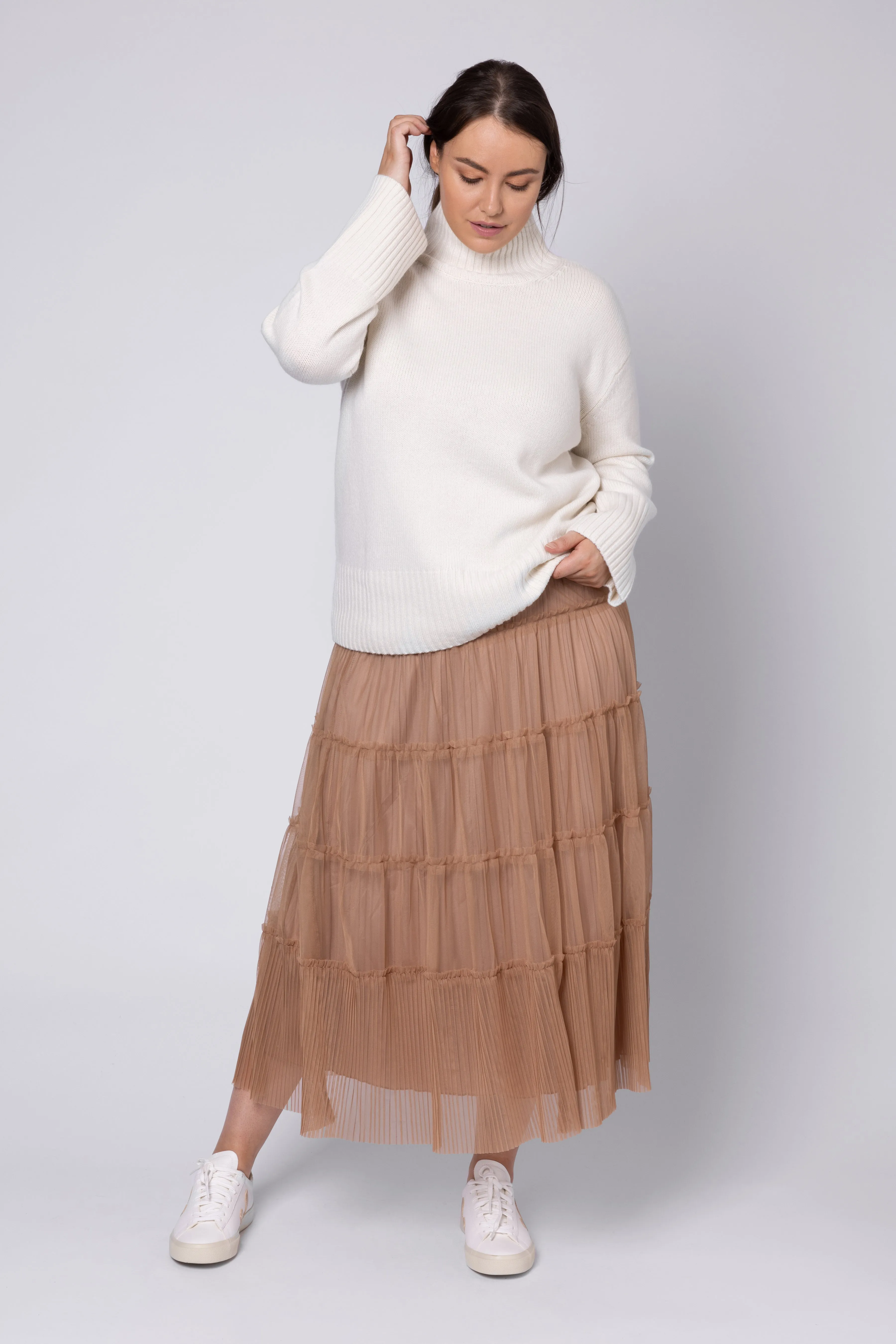 Belle Funnel Neck Jumper (Ivory)