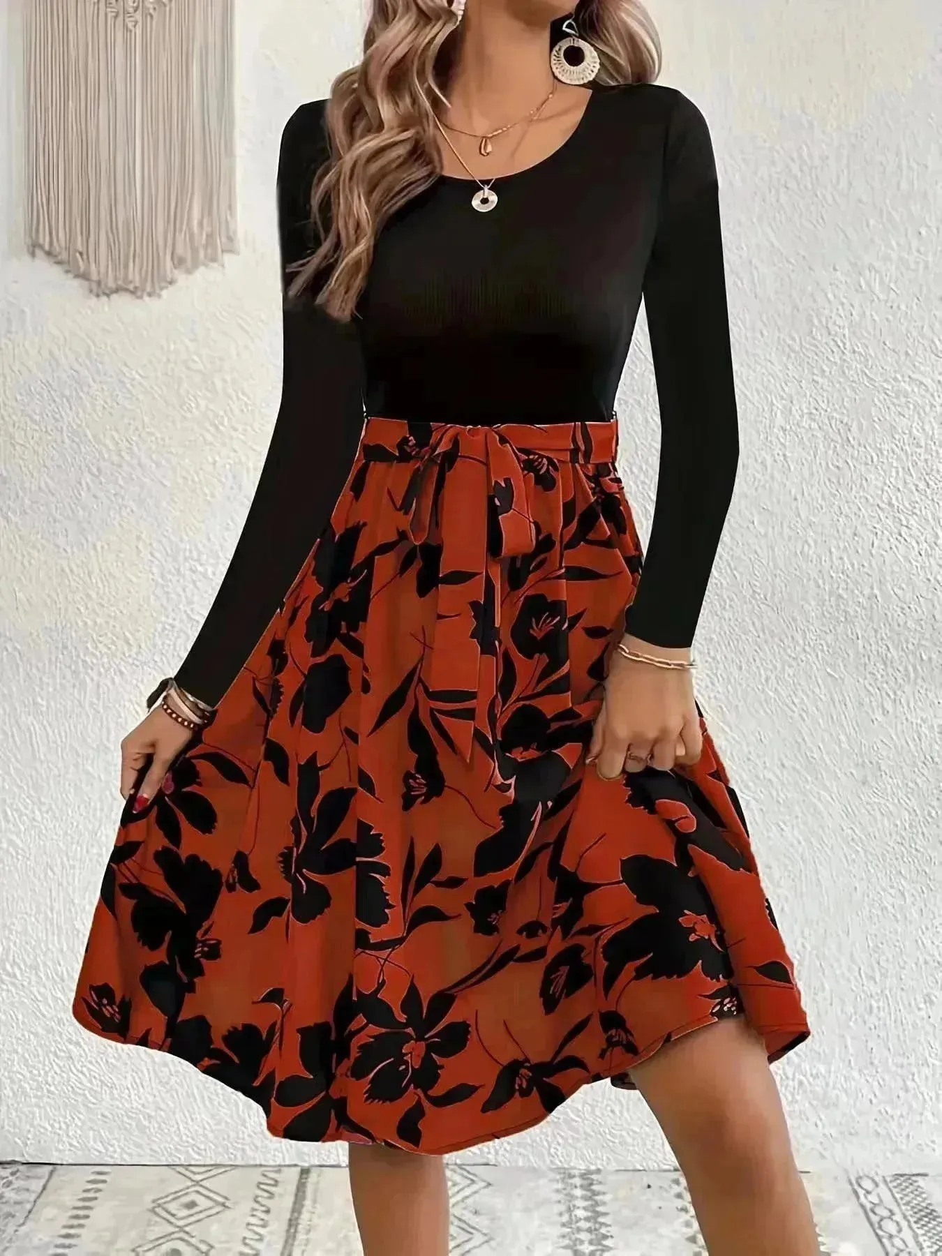 Floral Print Long Sleeve Skirt Dress Fashion Round Neck Flared Dress for Women