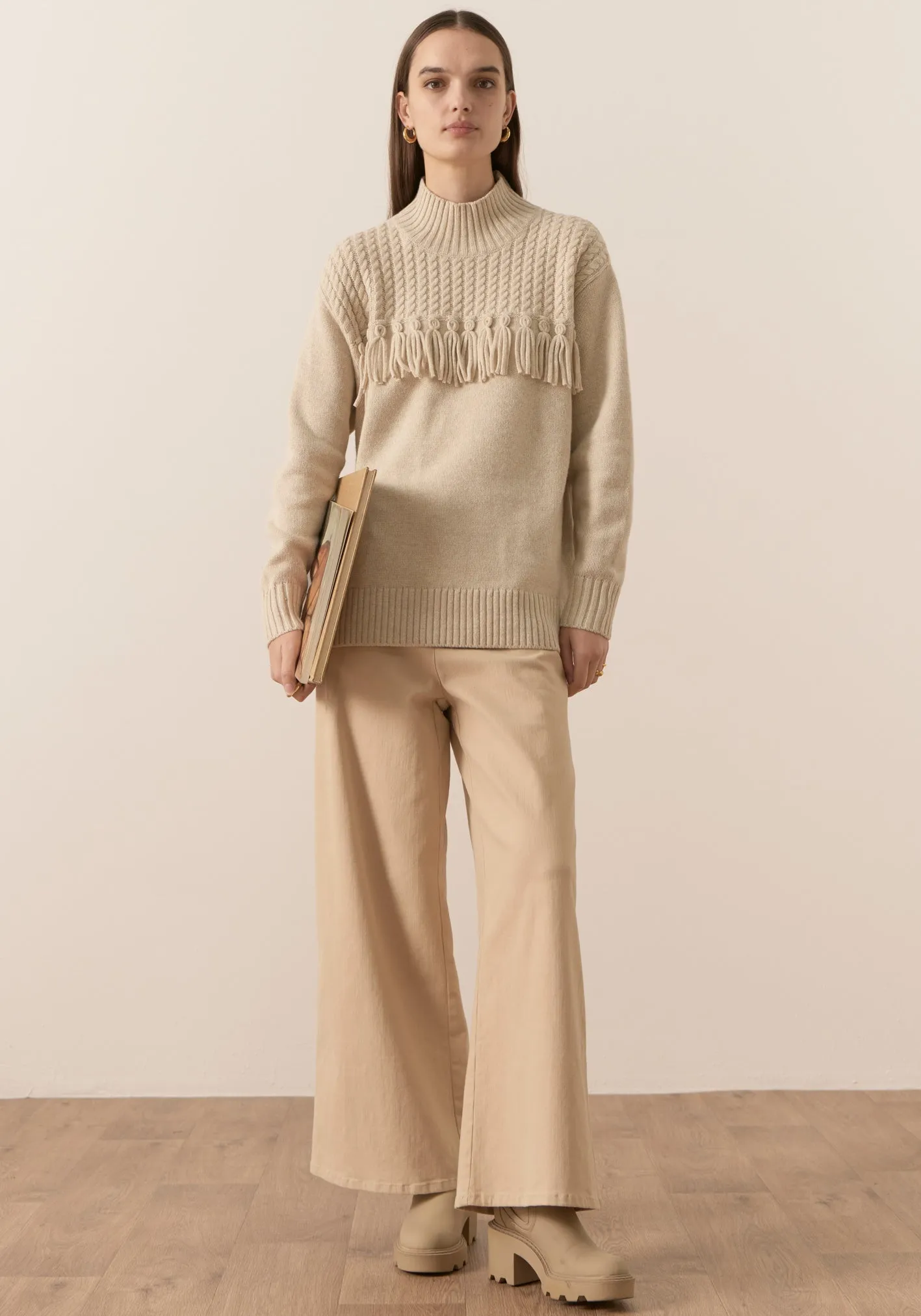 Lance Tassel Knit