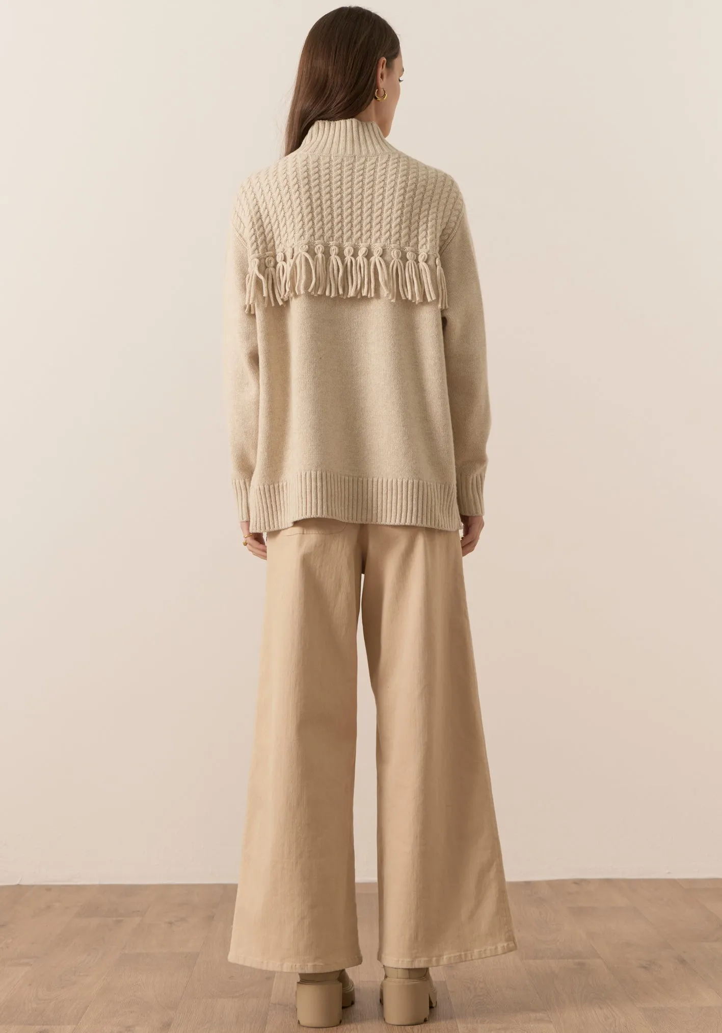 Lance Tassel Knit