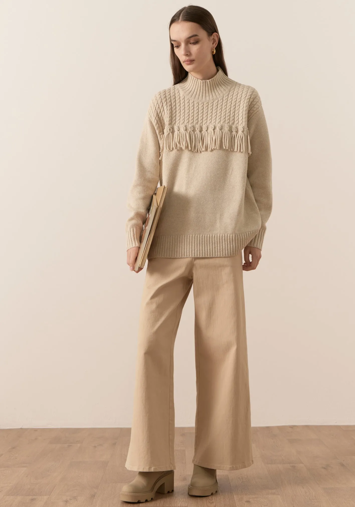 Lance Tassel Knit