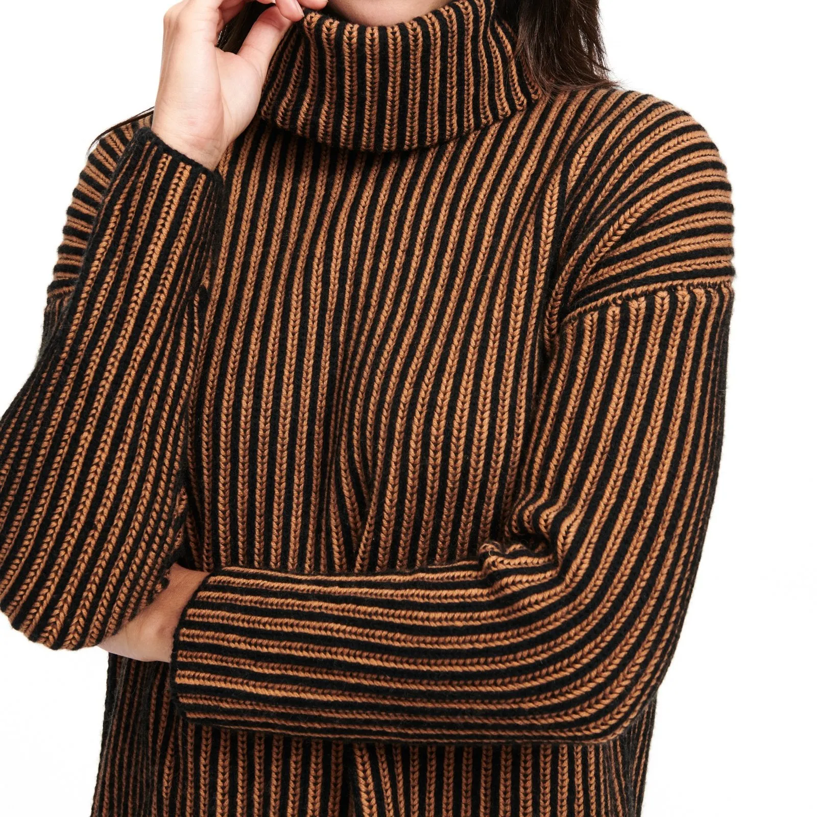 Ribbed Turtleneck High-Low Tunic