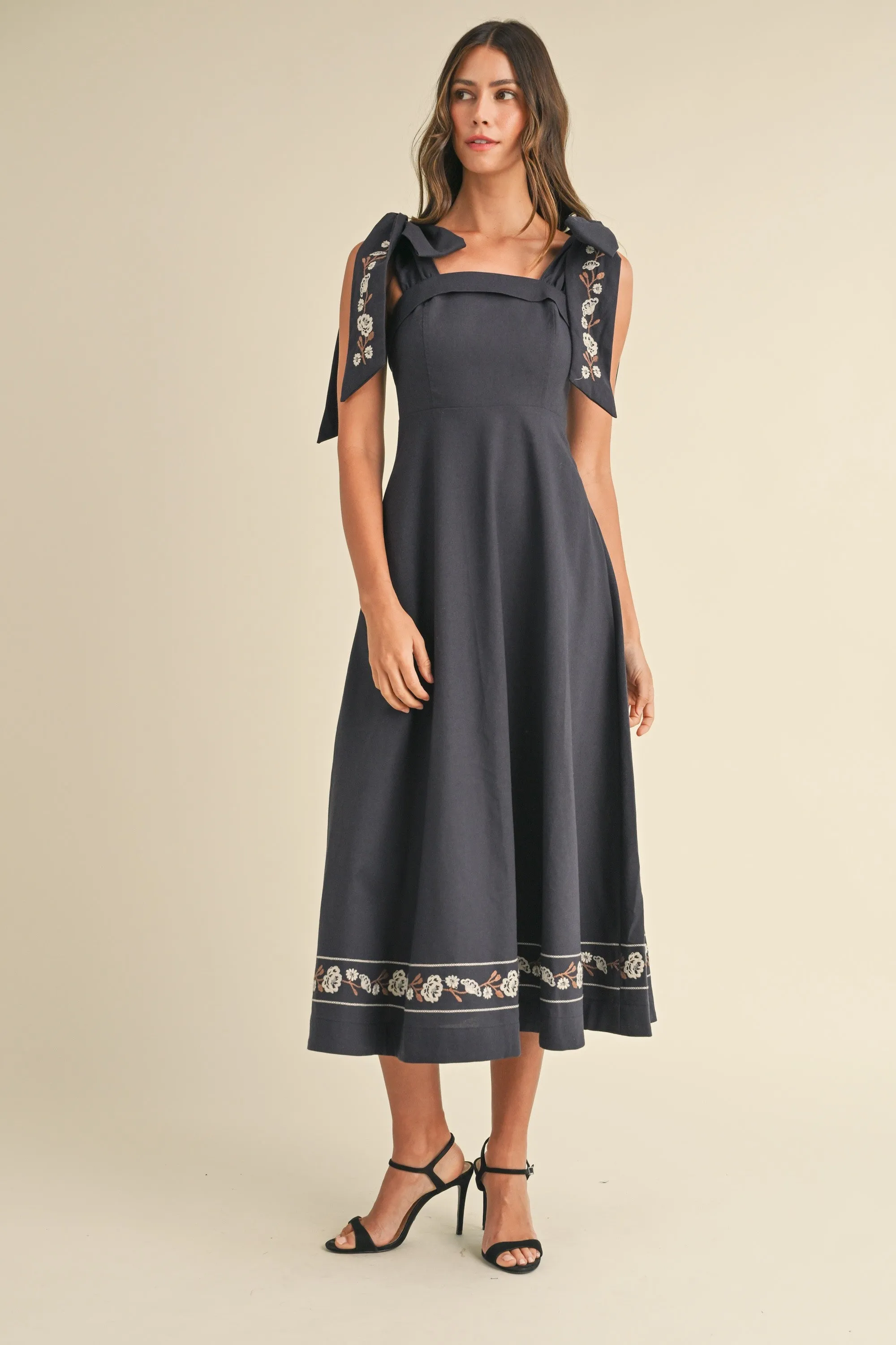 Rowan Embroidered Ribbon Tie Maxi Dress - Navy