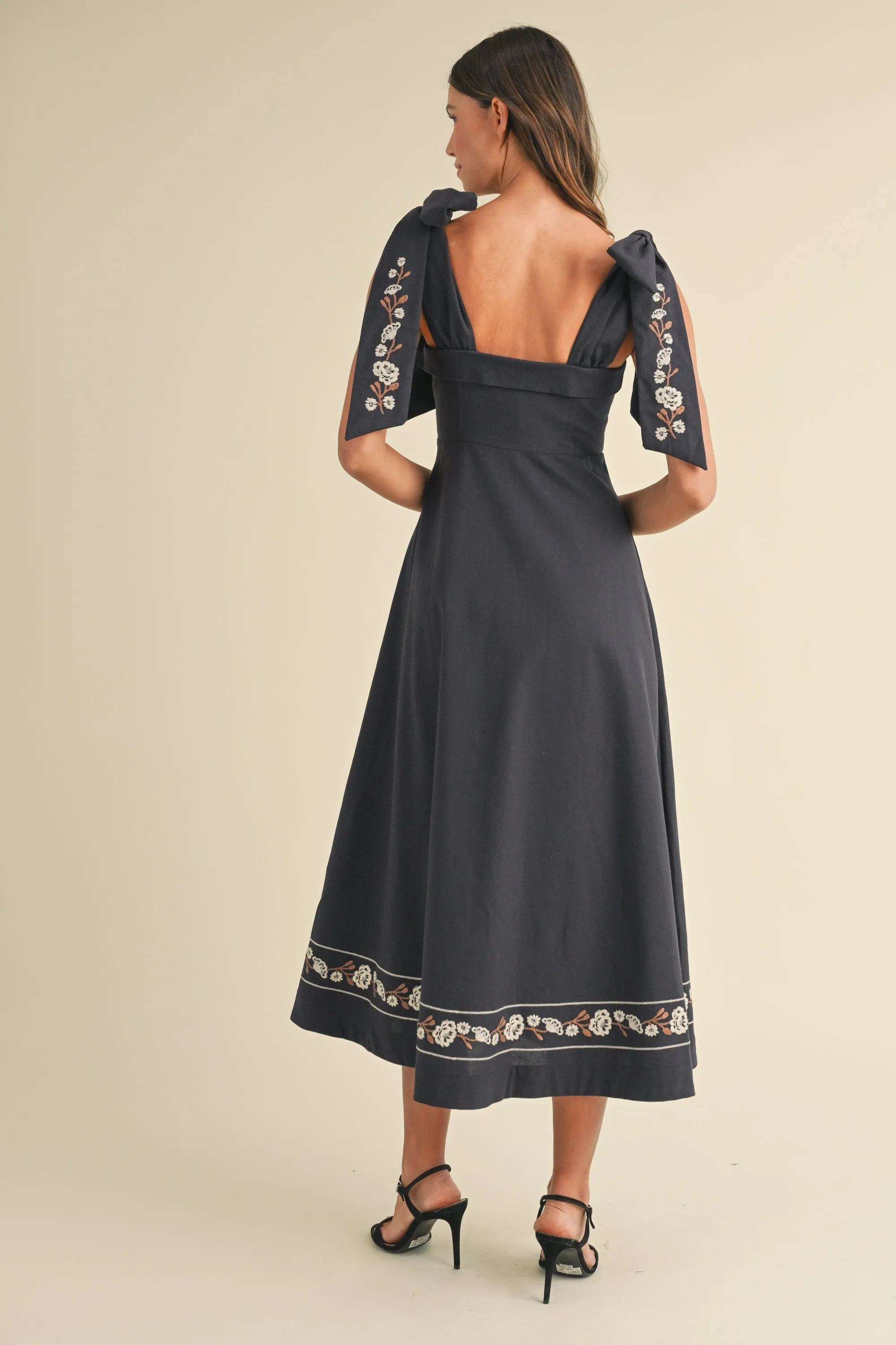 Rowan Embroidered Ribbon Tie Maxi Dress - Navy