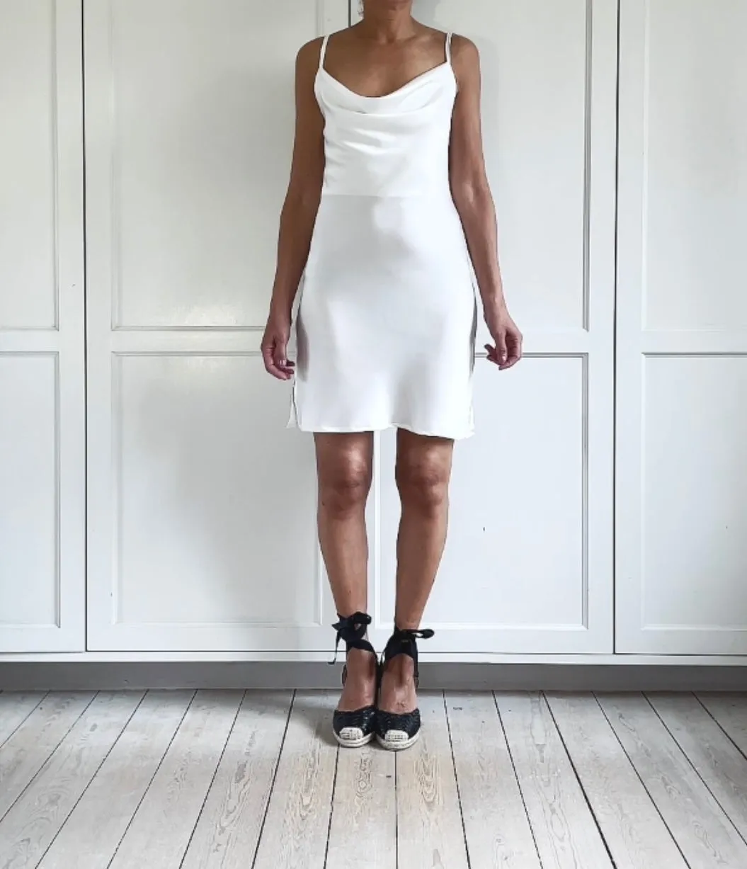 SHORT SLIP IN DRESS - WHITE