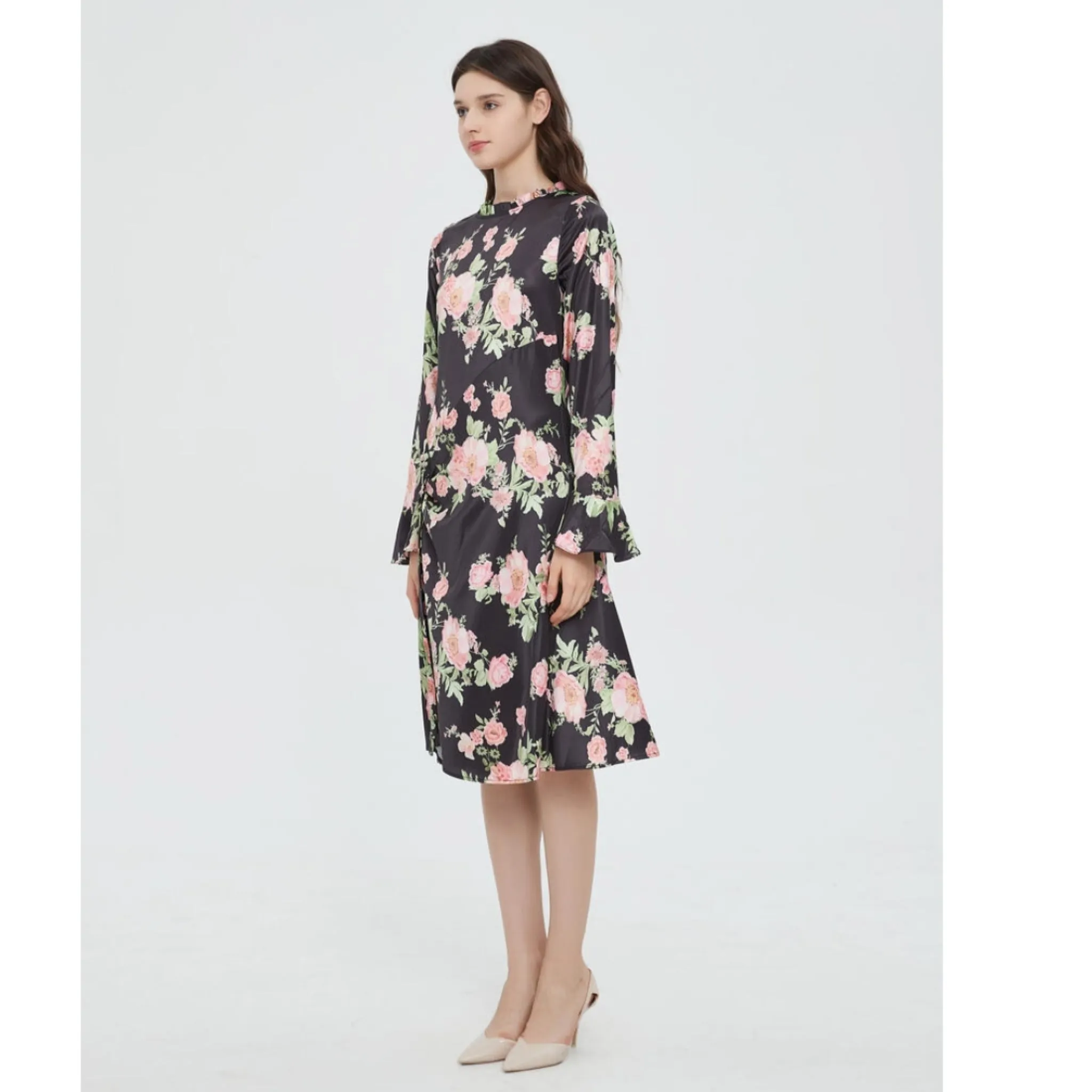 Subtle Tie Ruched Floral Dress by MM