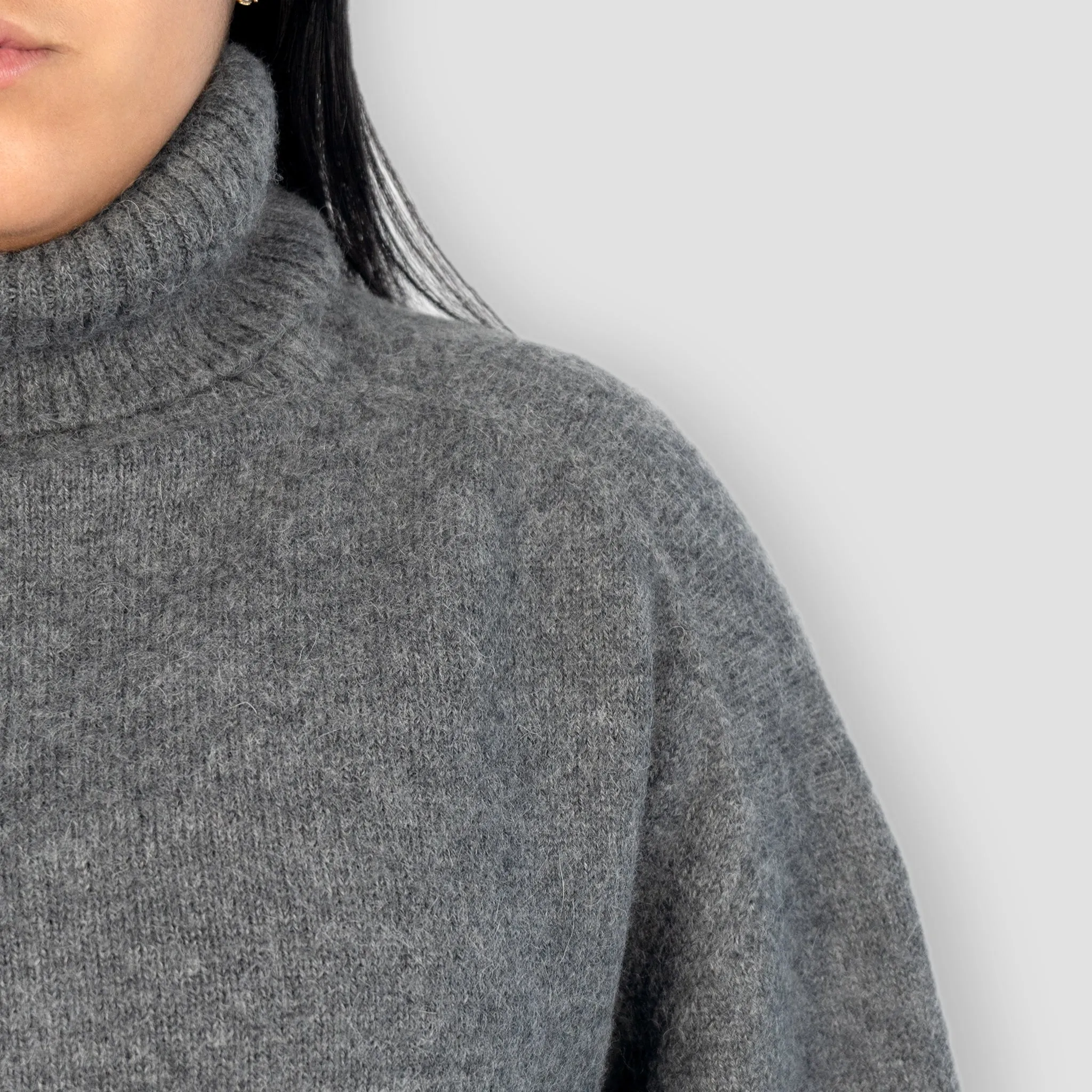 Women's Alpaca Wool Turtleneck Sweater